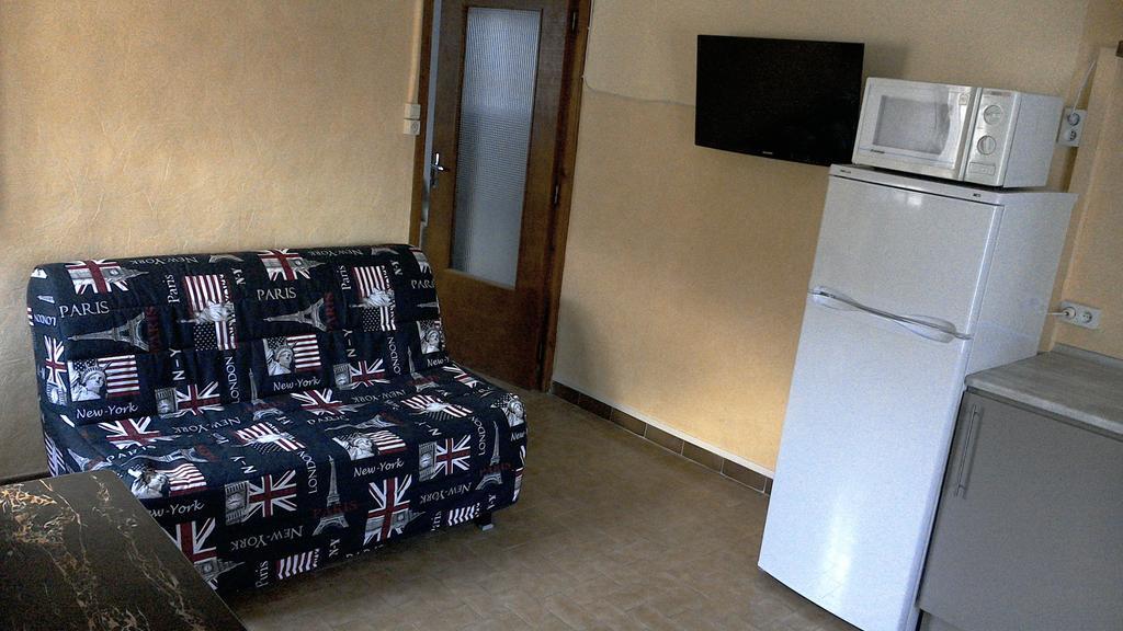 T2 Dans Maison De Village Apartment Ganges