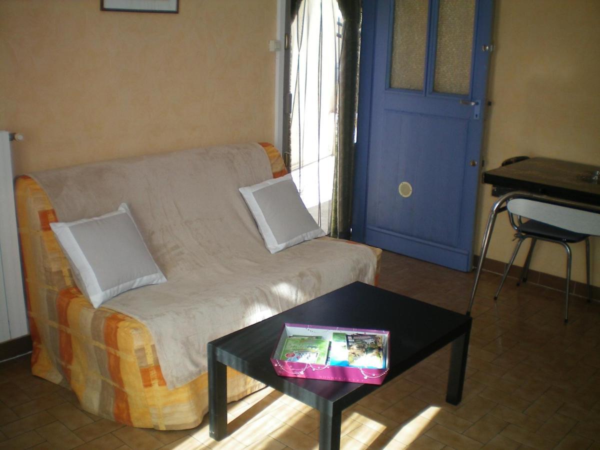 Appartement T2 Dans Maison De Village Ganges