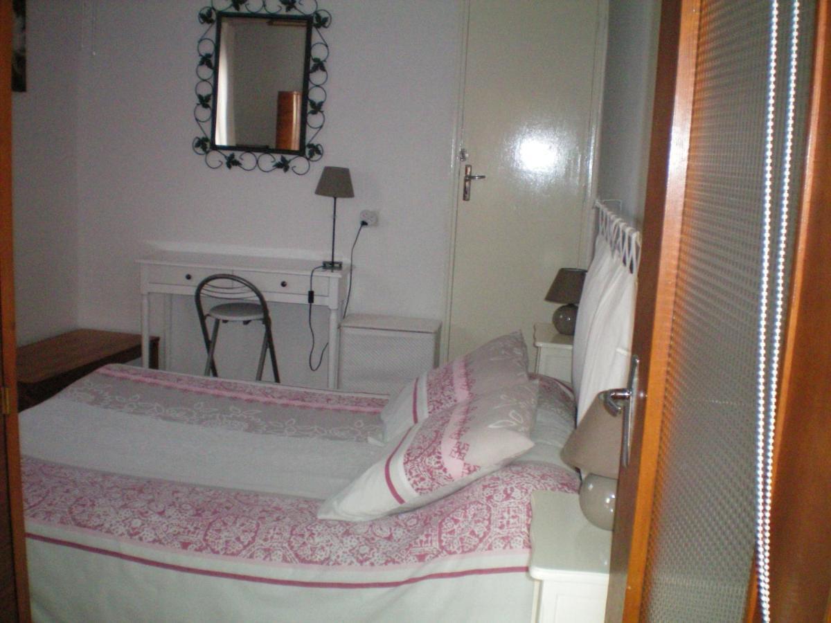 Apartment T2 Dans Maison De Village *
